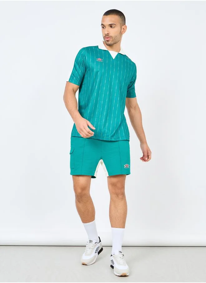 umbro Contrast Panelled Pintuck Cargo Shorts