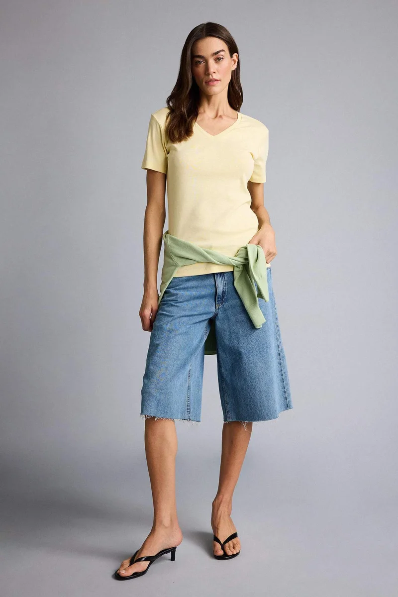 ديفاكتو Slim Fit V-Neck Basic Ribana Short Sleeve T-Shirt