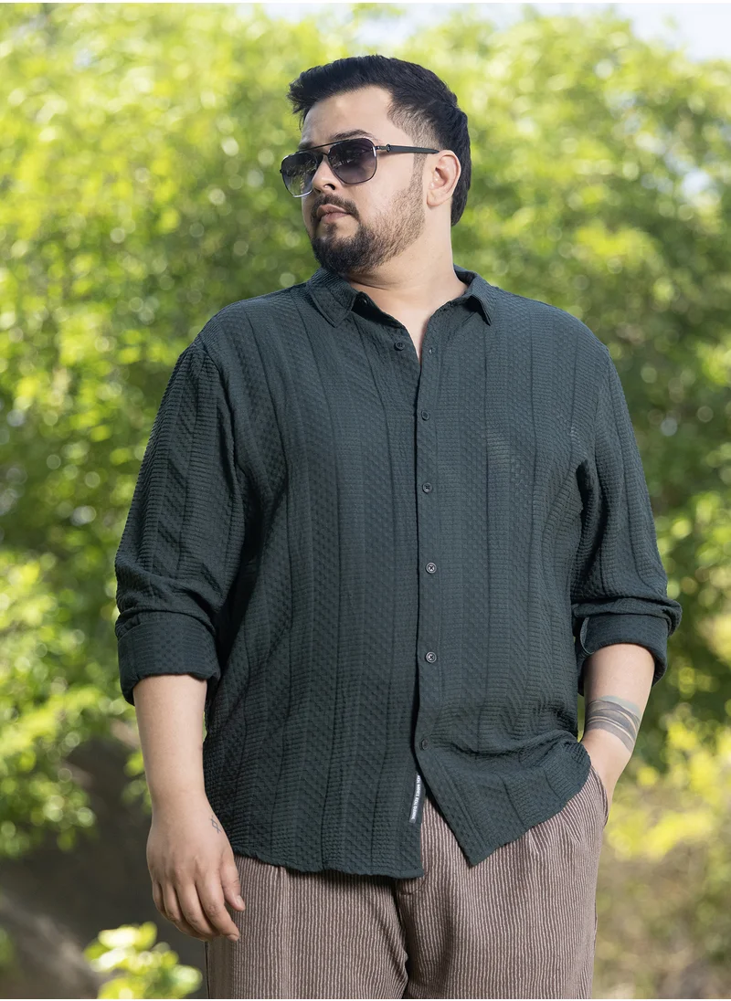 انستافاب بلس Instafab Plus Men's Emerald Green Parallel-Check Tactile Shirt For Casual Wear | Spread Collar | Long Cuffed Sleeves | Button Closure | Plus Size Shirt Crafted With Comfort Fit For Everyday Wear