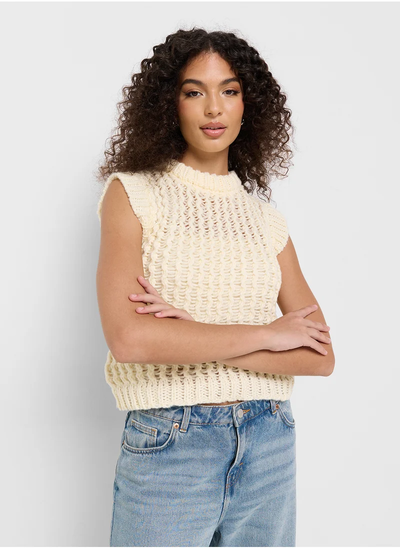 جينجر Knitted Crochet Vest