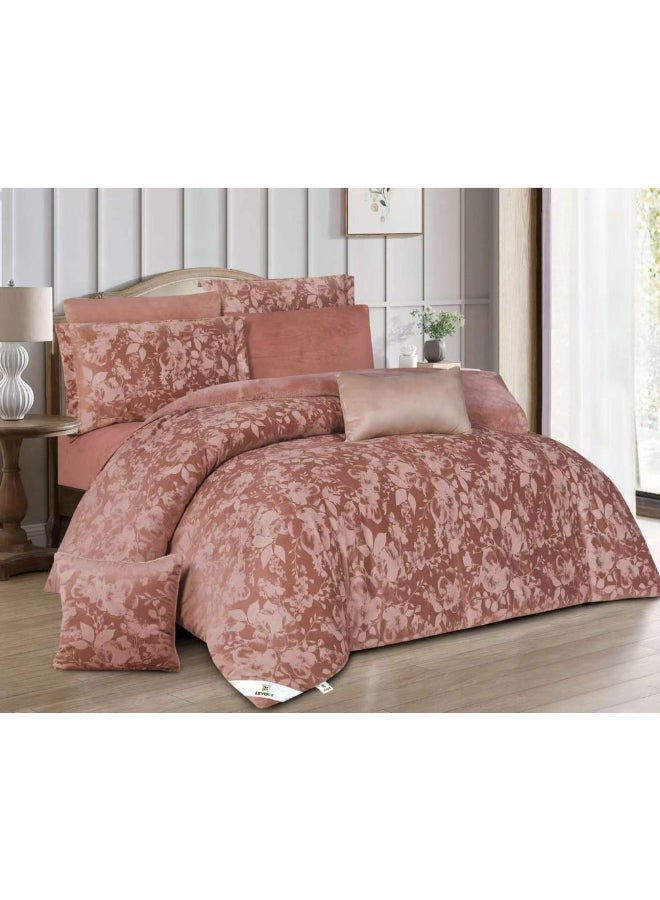 LEVORE Winter Duvet Set Made Of Fur And Velvet Reversible With Durable And Soft Fabric Heavy Filling 8 Pieces King Size