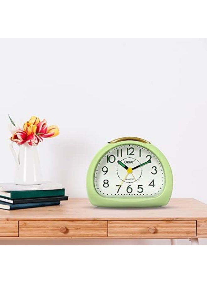 Ajanta ساعة تنبيه أجانتا - ساعة تناظرية خضراء - حجم صغير (140 × 114 × 74 مم) - تنبيه صوتي موثوق - تصميم بلاستيكي - مثالية للسفر والاستخدام المنزلي - Image 2