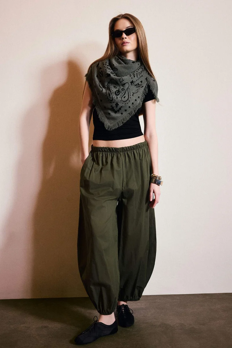 Defacto Balloon Fit Regular Hem With Pockets Voile Trousers