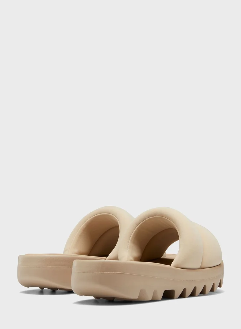 Reebok Cardi Slides
