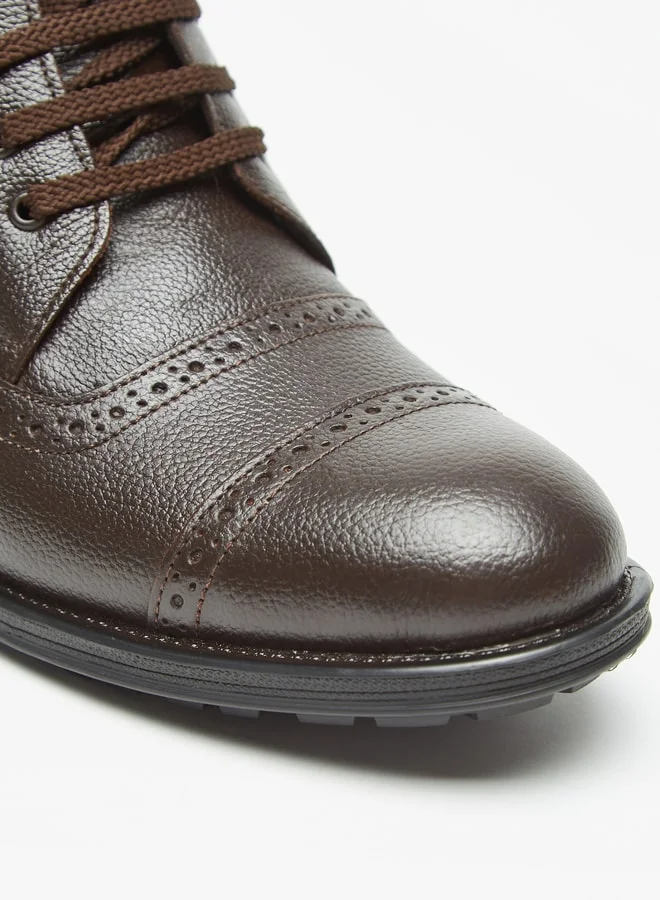 LBL by Shoexpress Men Solid Chukka Boots with Lace-Up Closure