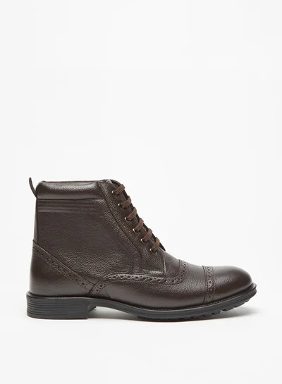 LBL by Shoexpress Men Solid Chukka Boots with Lace-Up Closure