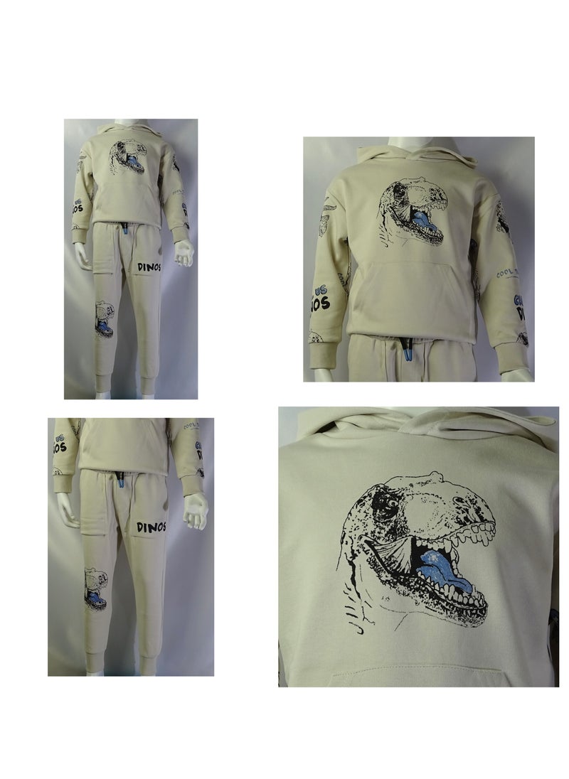 SHELTER - "Two-piece boys' outfit featuring a sweatshirt and pants with prints from the Shelter 1654 collection." - Image 1