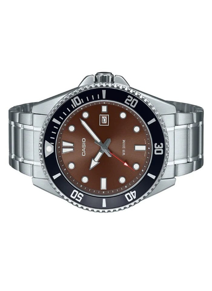 CASIO Casio MDV-107D-5A Analog Stainless Steel Strap Watch For Men  - Image 3