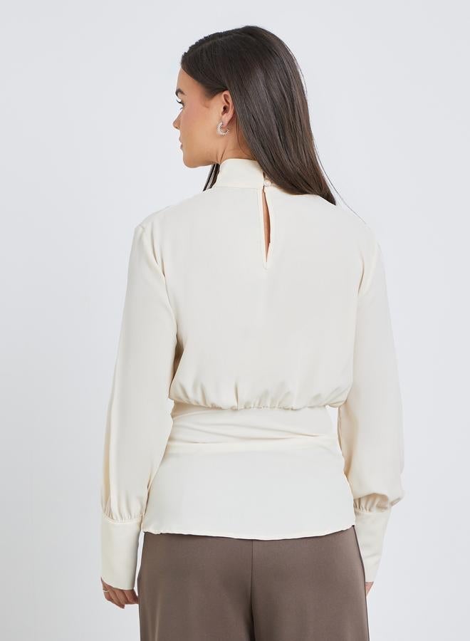 Styli Solid High Keyhole Neck Curved Hem Blouse - Image 4