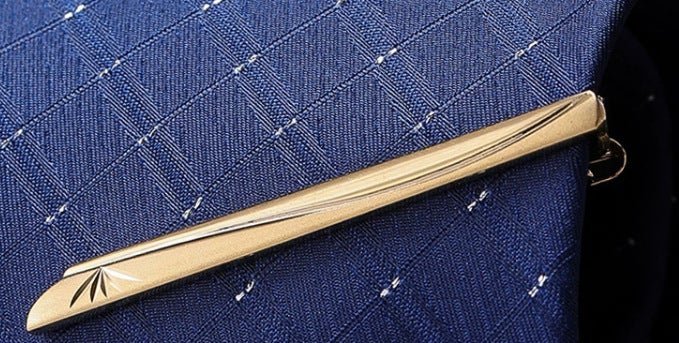 Loquat Sleek Dual-Tone Tie Clip for Mens Business Attire Oblique Foot Gold Batch