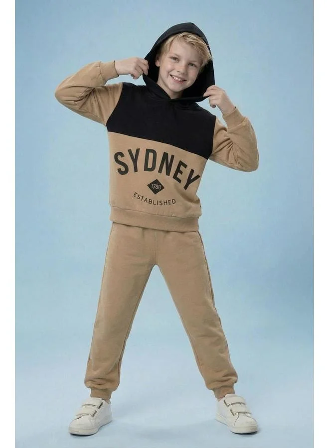 Perendi Boys' Printed Detail Hooded Winter Tracksuit