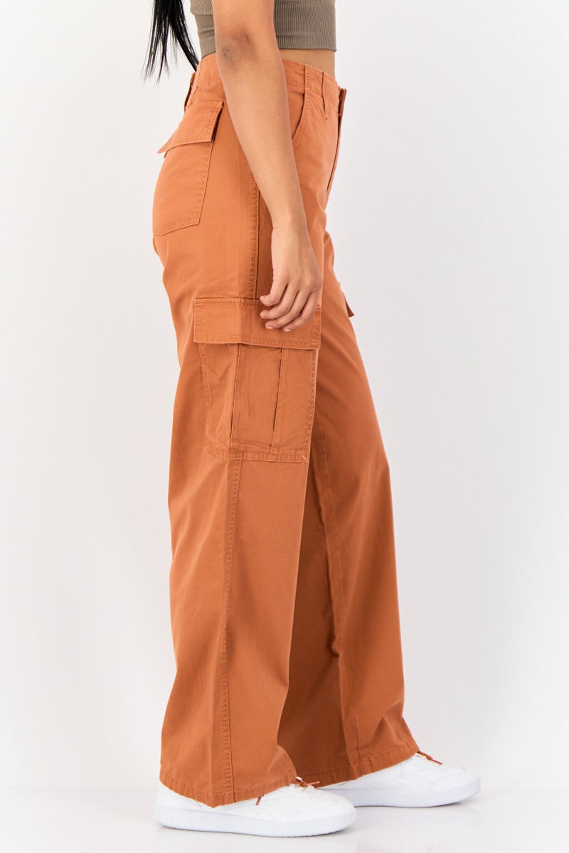 Levi's Women Baggy Fit Solid Cargo Pants, Rust  - Image 4