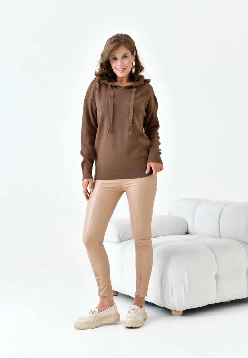 Garmi Women's Hooded Sweater Brown