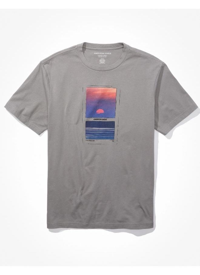 American Eagle Graphic Crew Neck T-Shirt  - Image 3