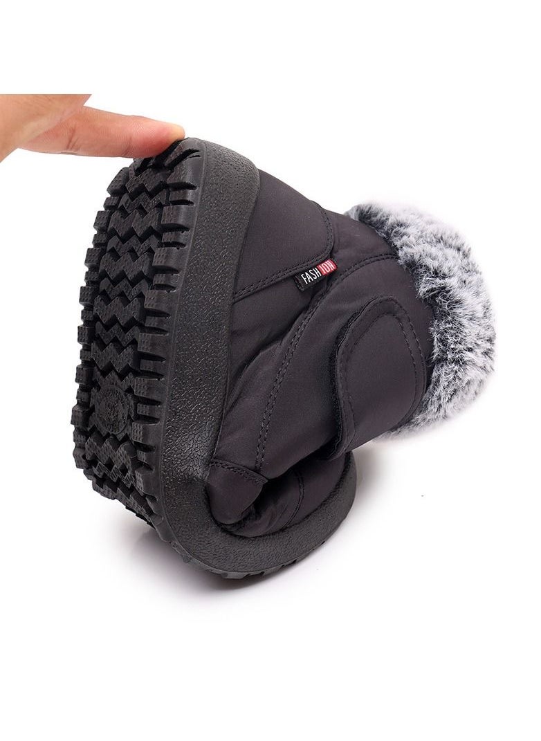 Loquat - Women's Warm Plush And Thick Waterproof Cotton Boots Black - Image 1