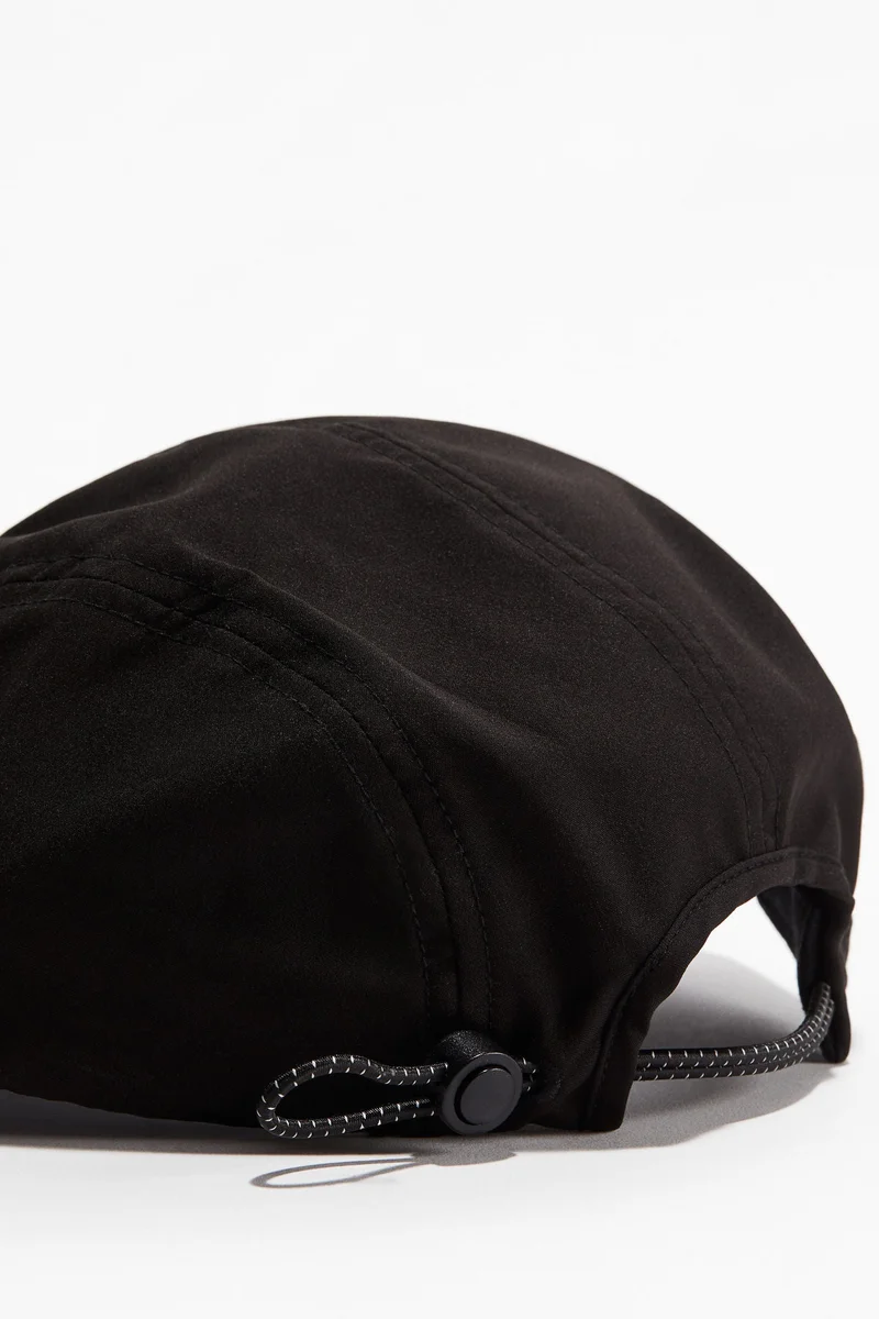 H&M Reflective running cap