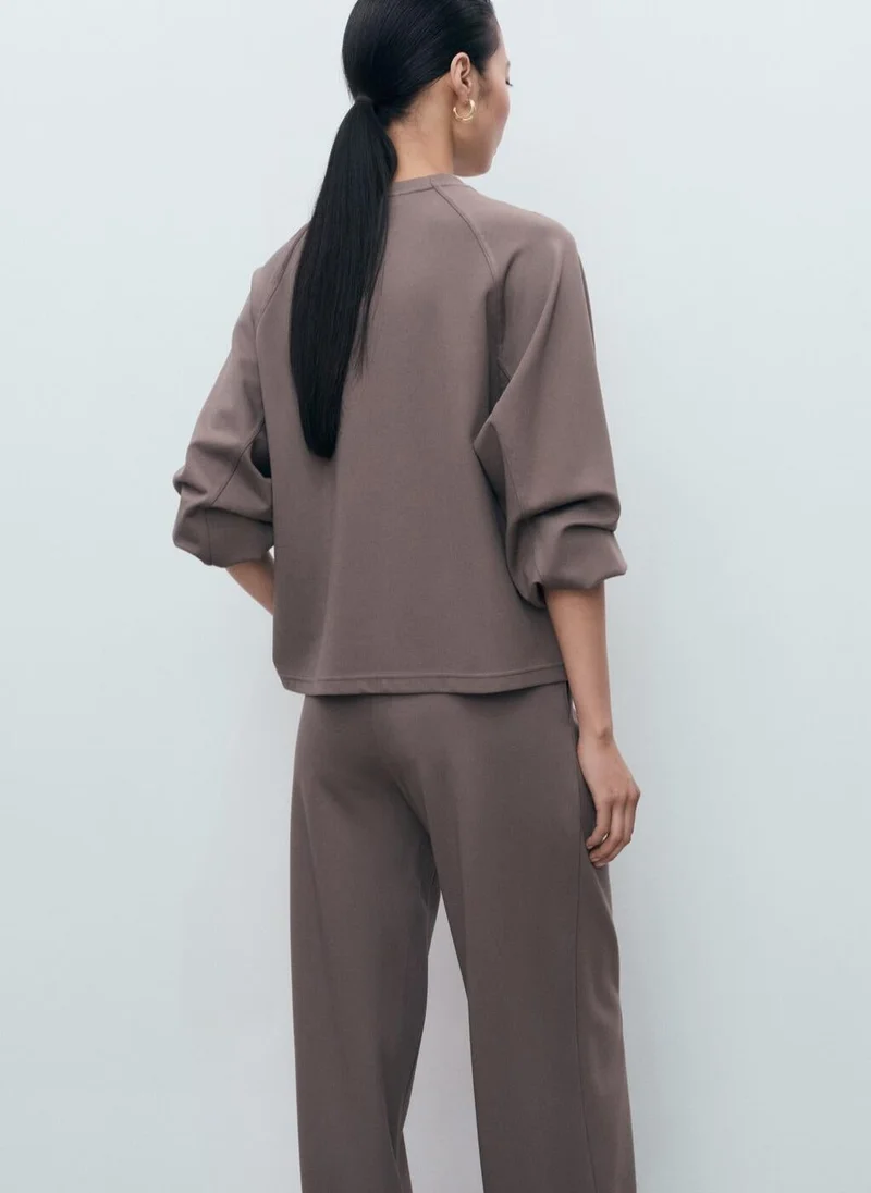 مانجو سويت شيرت بياقة دائرية