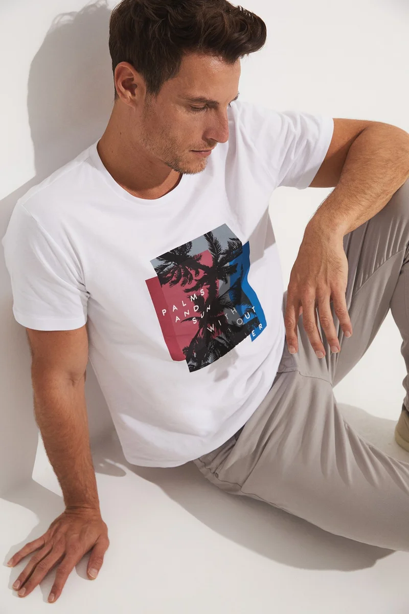 جون Men's Regular Fit 100% Cotton Printed Crew Neck T-Shirt