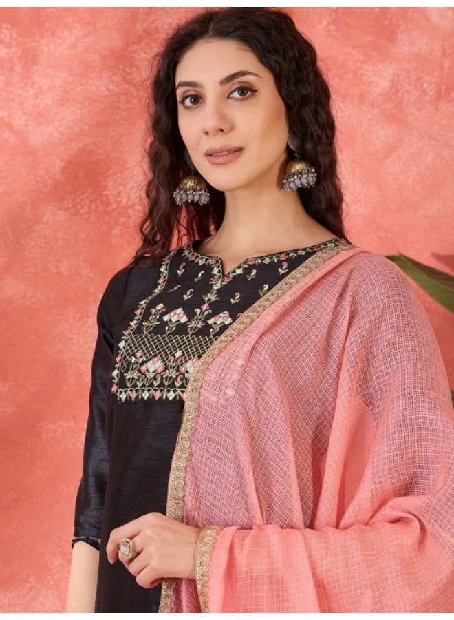 AKS Black Silk Kurta Set With Contrast Dupatta - Image 2