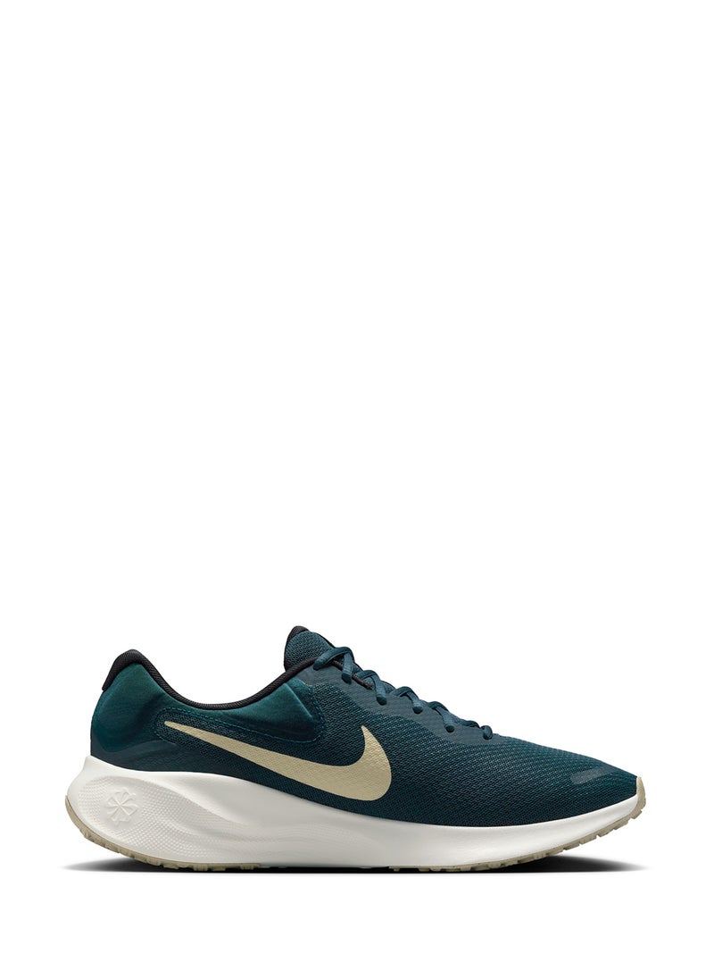 Nike - Revolution 7 - Image 1