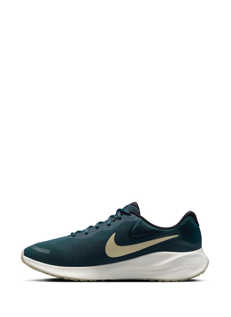 Nike - Revolution 7 - Image 1