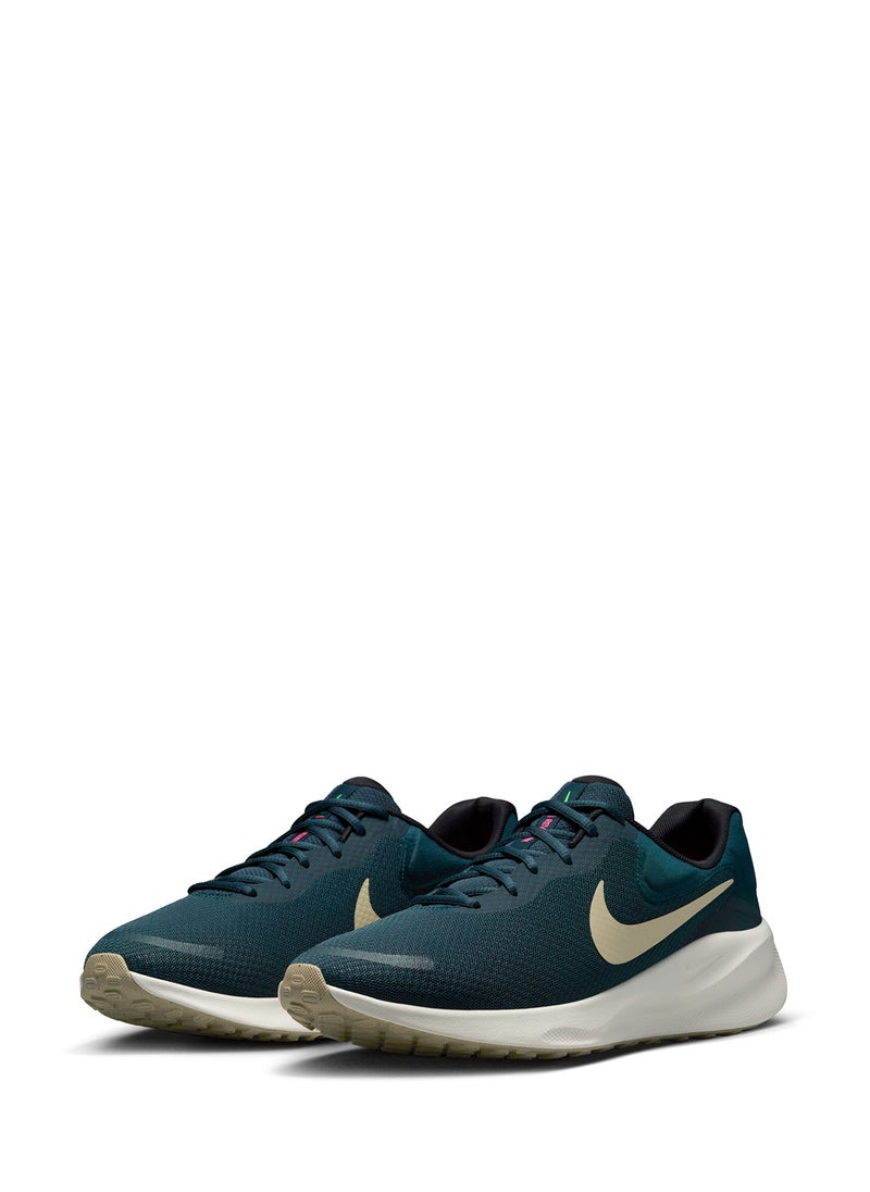 Nike - Revolution 7 - Image 1
