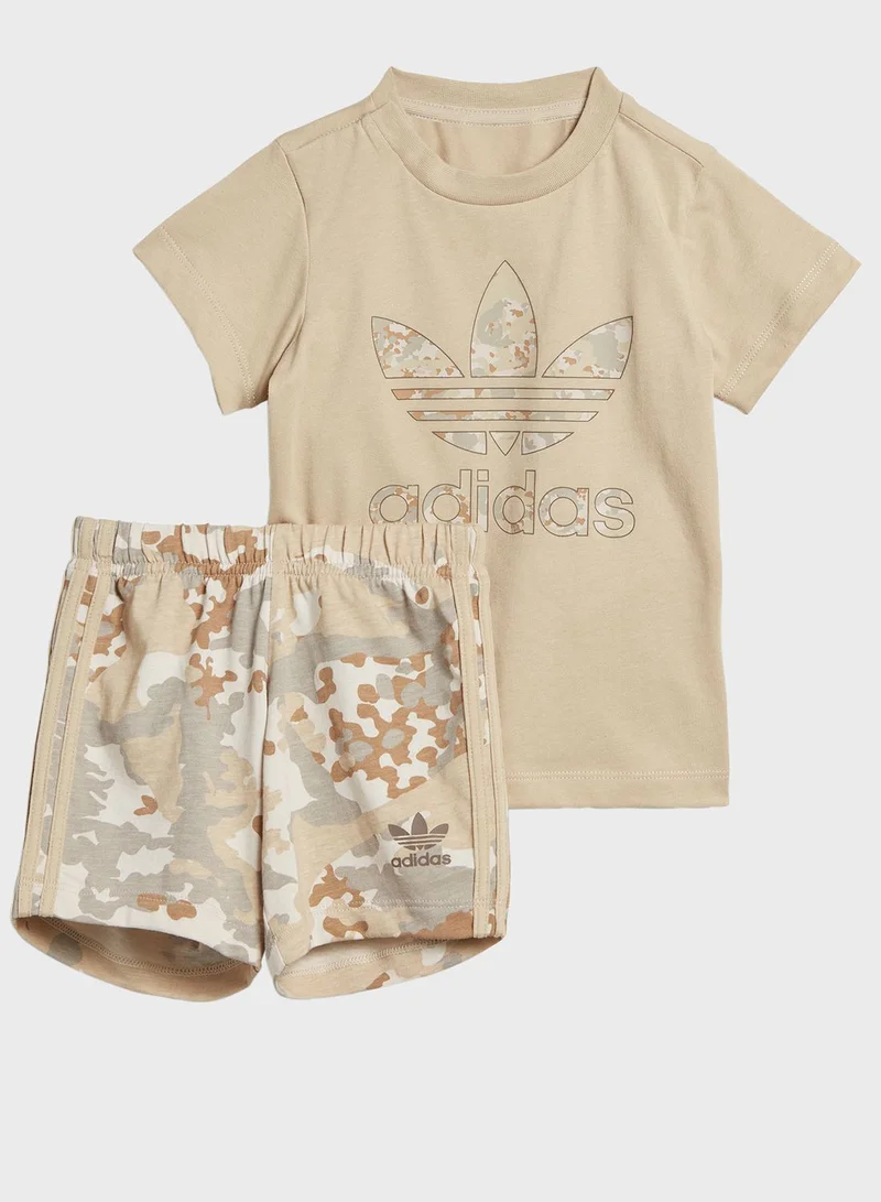 adidas Originals Kids Adicolor Shorts And T-Shirt Sets