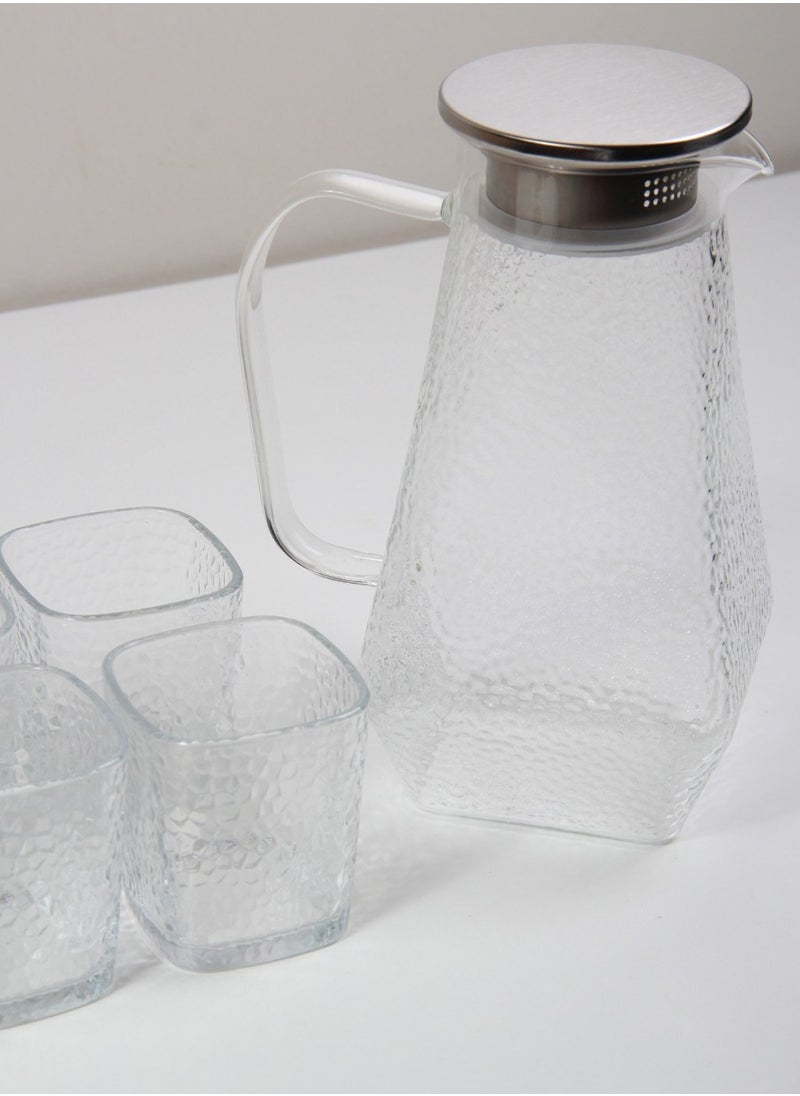 A drink set with cups in an elegant design for water and juice