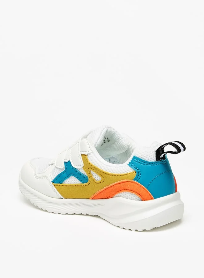 LBL by Shoexpress Boy's Colourblock Sports Shoes with Hook and Loop Closure