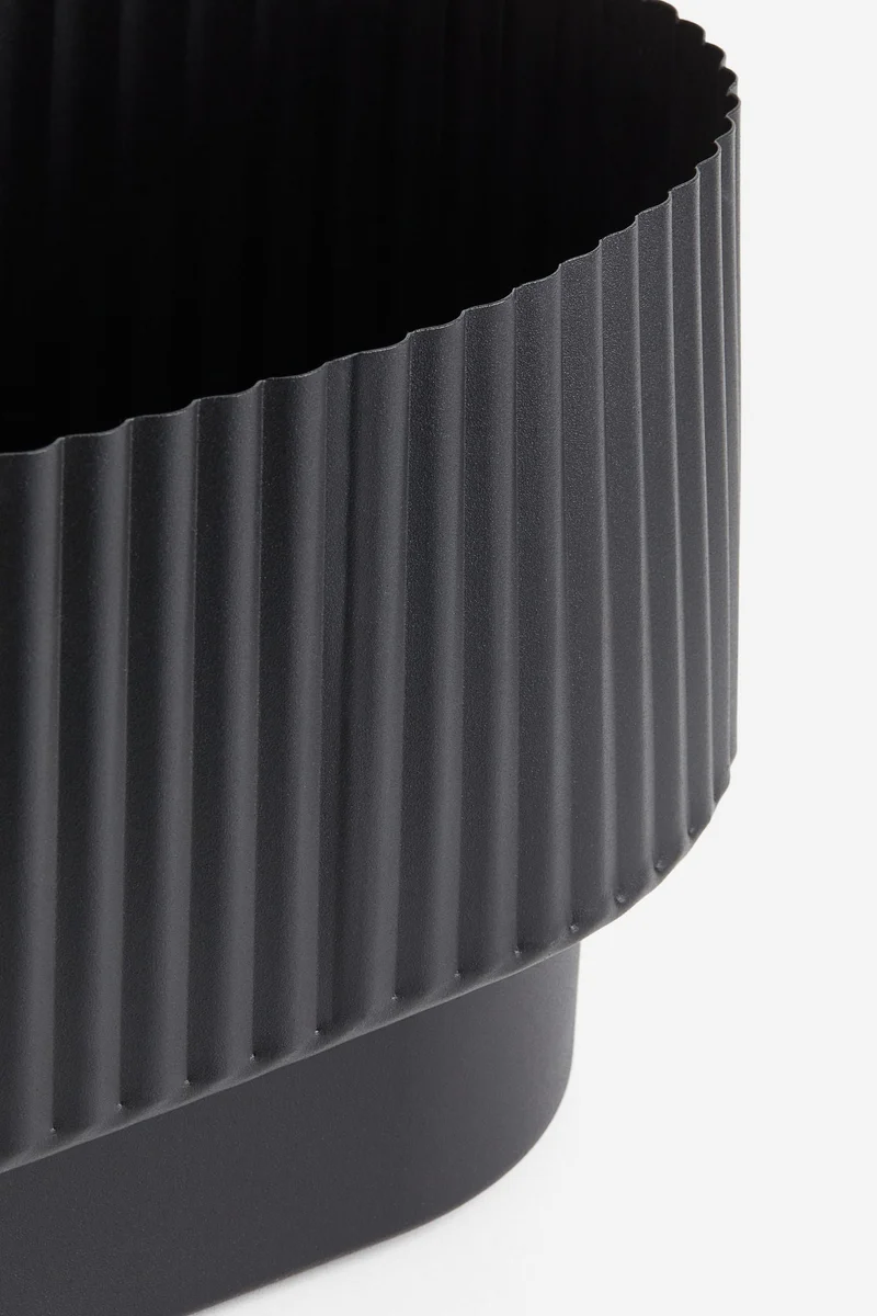 H&M Oval Plant Pot In Metal