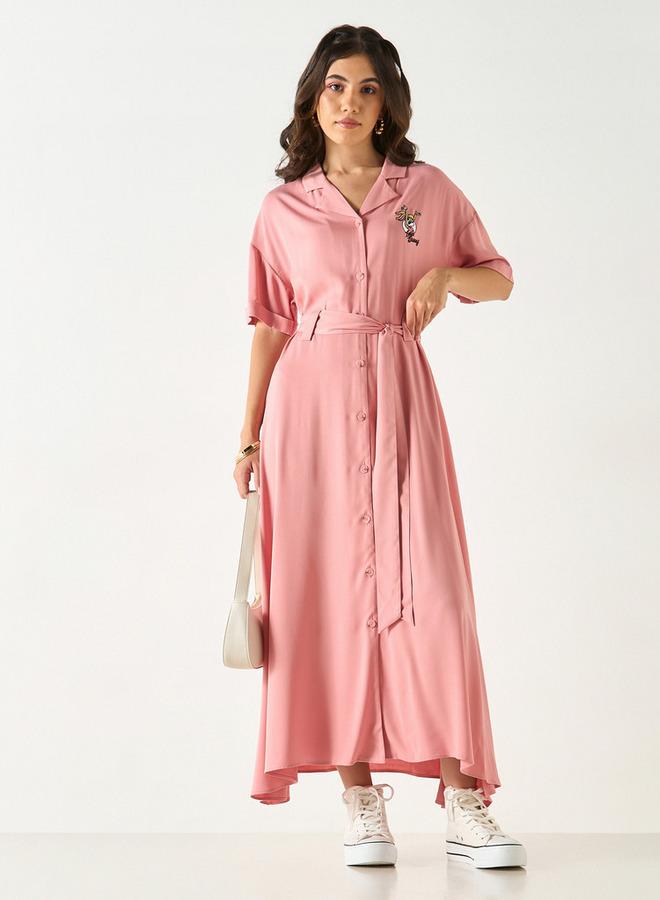 اس بي كاركترز فستان قميص مطرز بتطريز لولا باني وياقة مطويّة وحزام ربط - Image 1