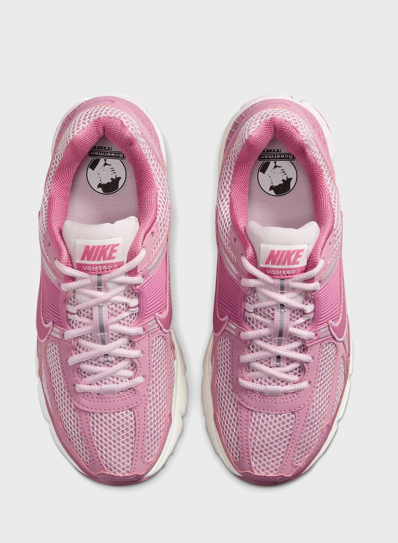 Nike Zoom Vomero 5