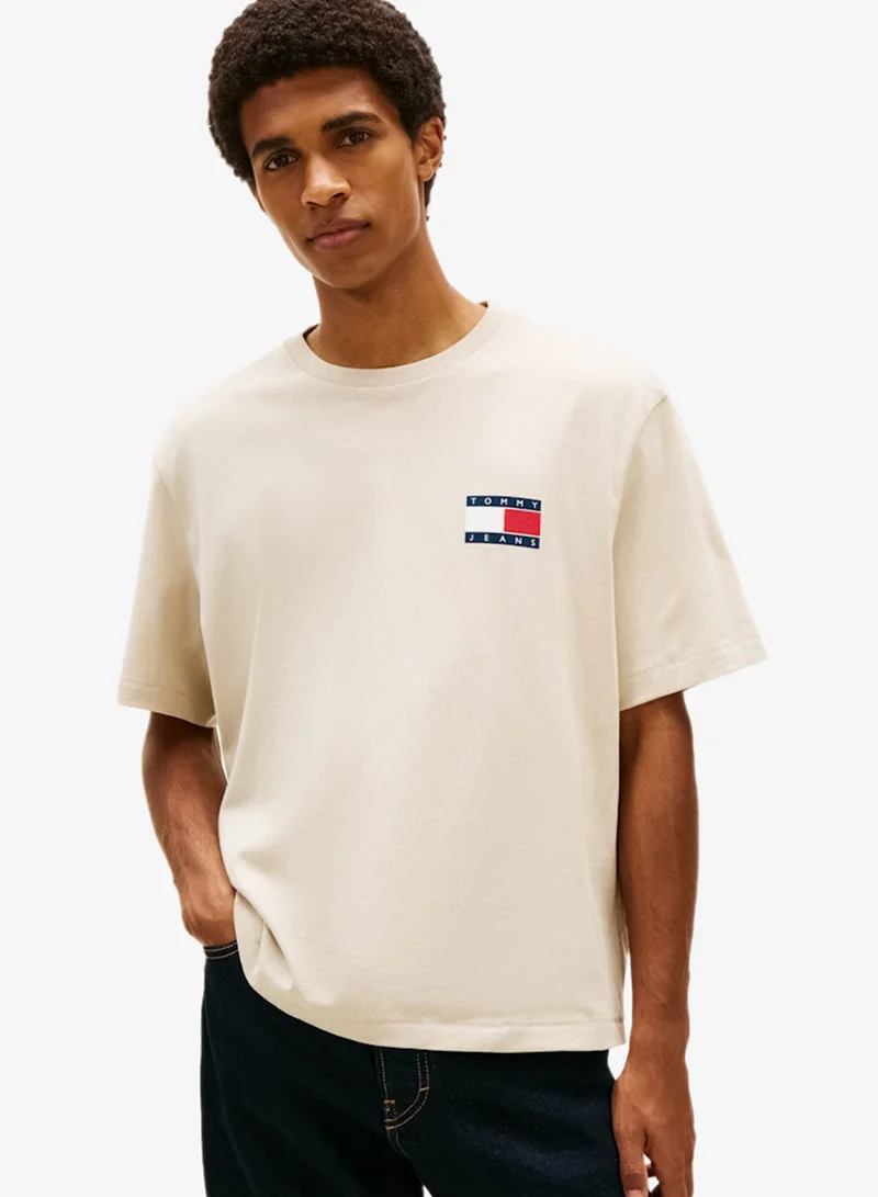 تومي جينز 90S Peaks Backprint Crew Neck T-Shirt
