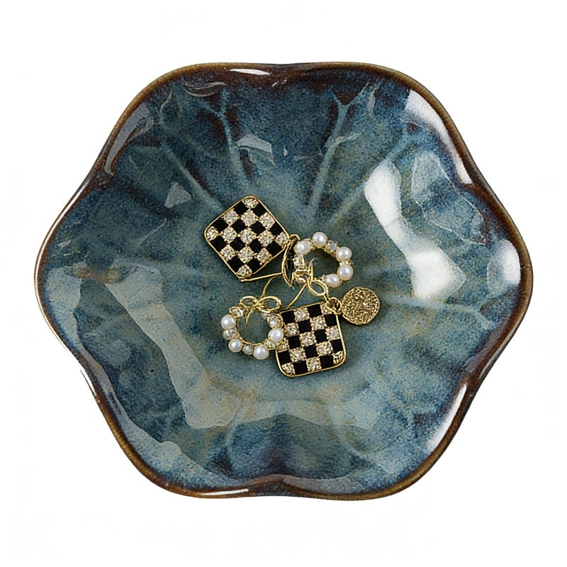 Mecaikru Ceramic Trinket Dish, Ring Tray, Decorative Jewelry Dish for Earrings Necklaces Watch Keys, for Women - Image 1