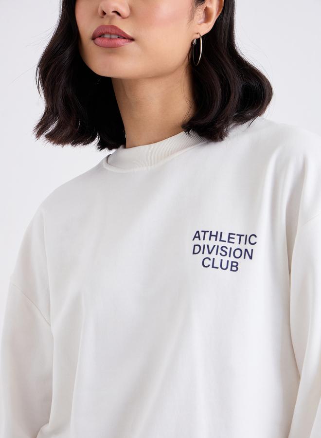 ستايلي سويت شيرت طويل بقصة عادية وطبعة كتابة - Image 3