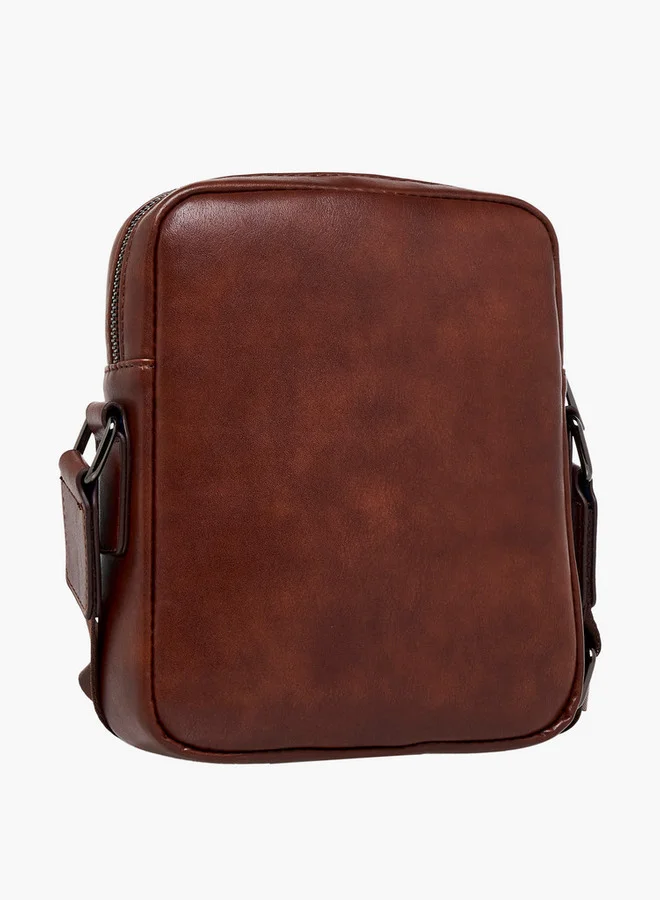 دوتشيني حقيبة كروس بودي صلبة بحزام قابل للتعديل وإغلاق بسحاب