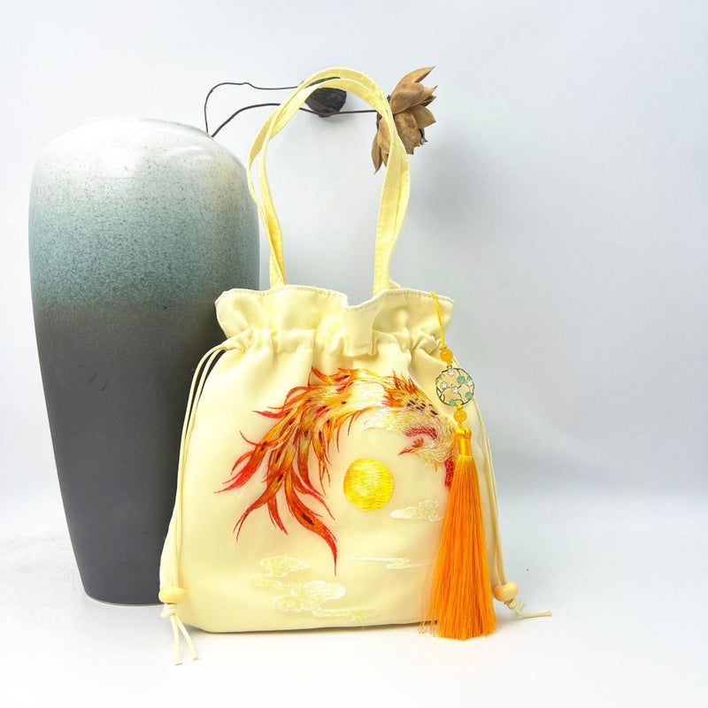 Chinese-Style Suzhou Embroidery Bag, Traditional Chinese Style Handbag, Hanfu Matching Handbag, Tiktok Ancient Style Crossbody Bag, Casual Versatile Artistic Small Bag - Image 1