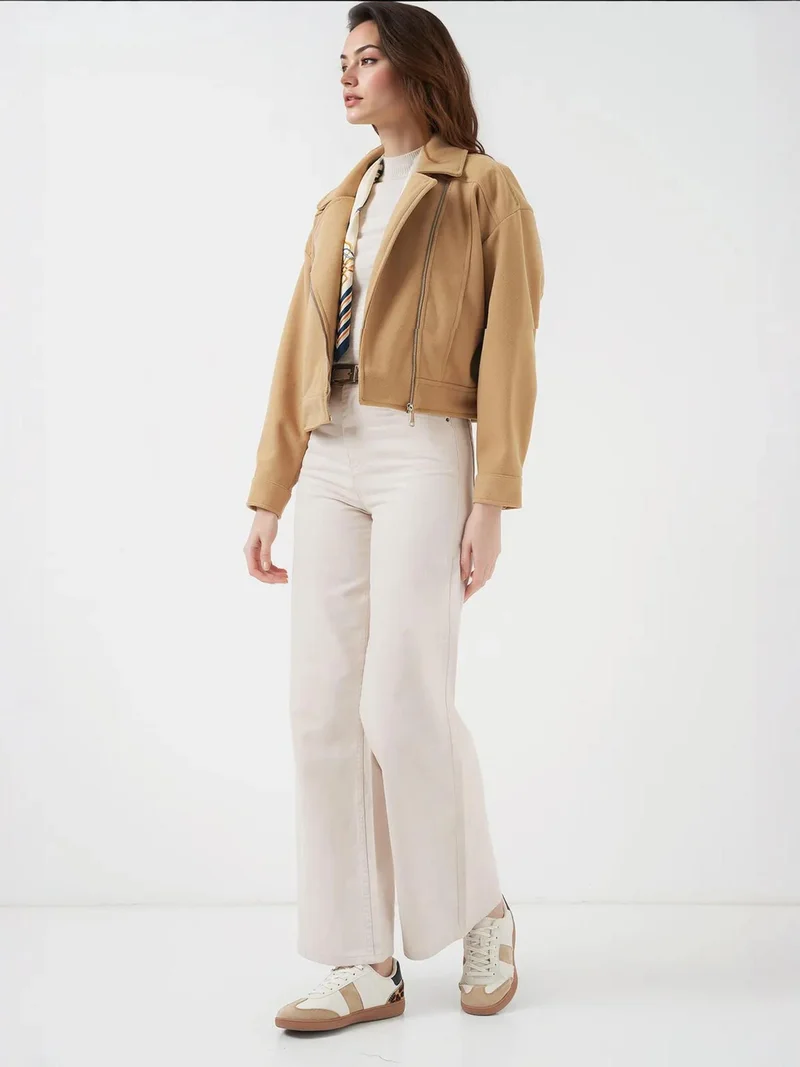 بيغ دارت جاكيت جبردين قصير بقصة مربعة