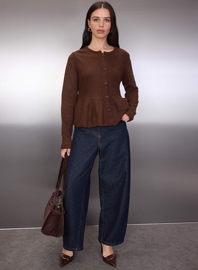 trendyol Brown Crew Neck Sweater with Flared Hem Knitwear Cardigan - Image 2