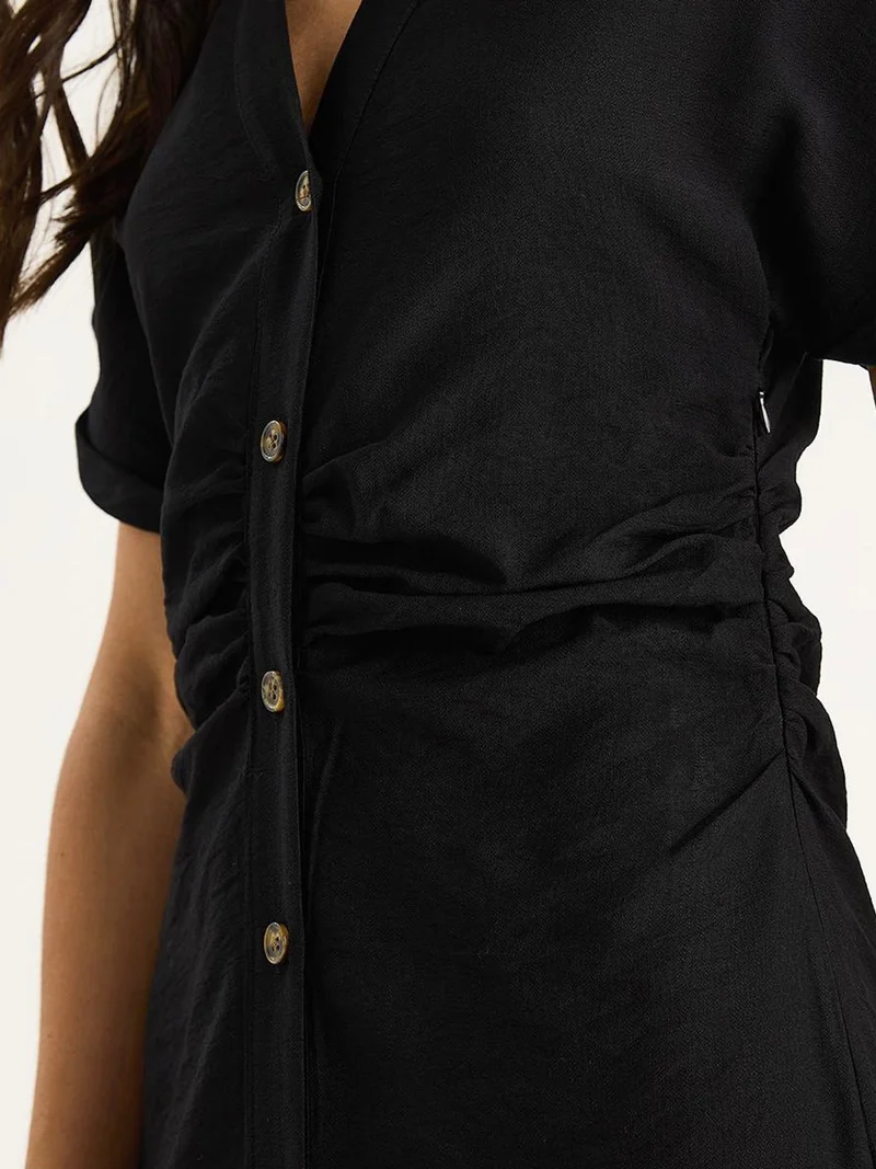 Bianco Lucci LUCCI V-neck Midi Dress with Button Closure