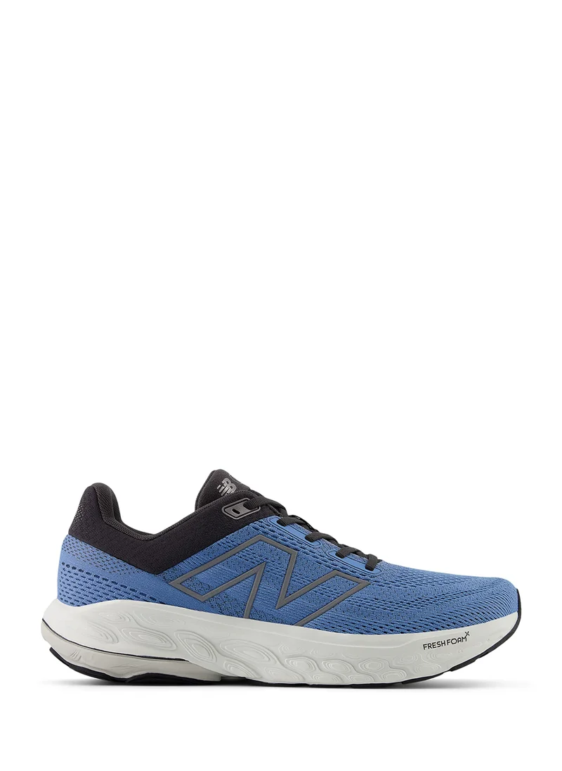 New Balance 860 Sports Shoes