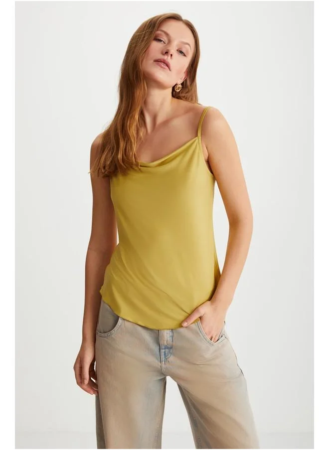 جريميلانج Grimelange Helinna Women's Saffron Yellow Blouse