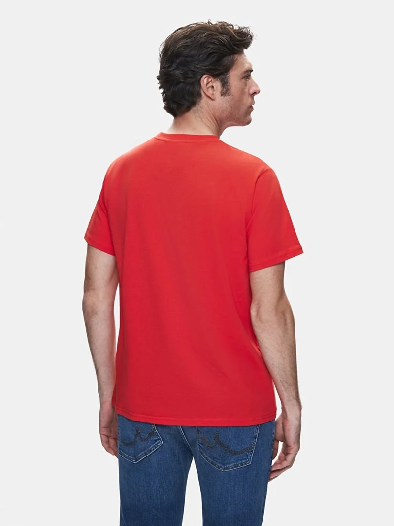 ال تي بي Red T-Shirt