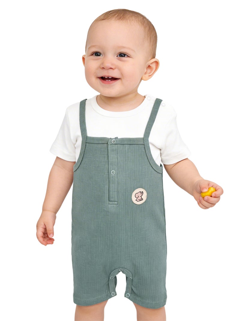 بابيز_بيسك بيبيز بيسك دنغري من القطن المضلع مع تيشيرت بأكمام قصيرة - Image 1