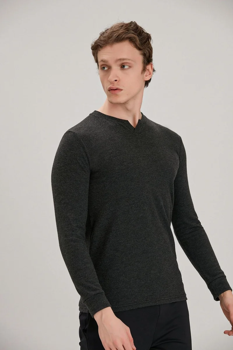 ميجوبس Alexandergardı Slim Fit Sweatshirt (E22-72802)