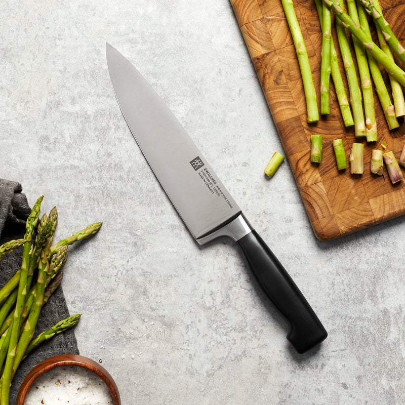 ZWILLING Four Star 8-inch Razor-Sharp German Chef's Knife, Made in Company-Owned German Factory with Special Formula Steel perfected for almost 300 Years, Dishwasher Safe - Image 2
