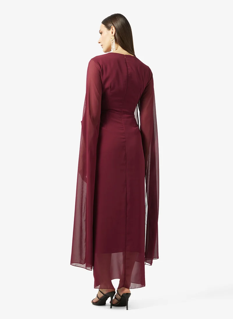 Khizana Dress With Cape Sleeves