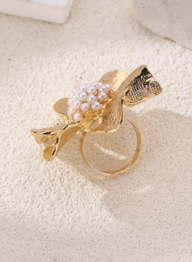 تايك تو خاتم مزين بلؤلؤ صناعي وزهرة