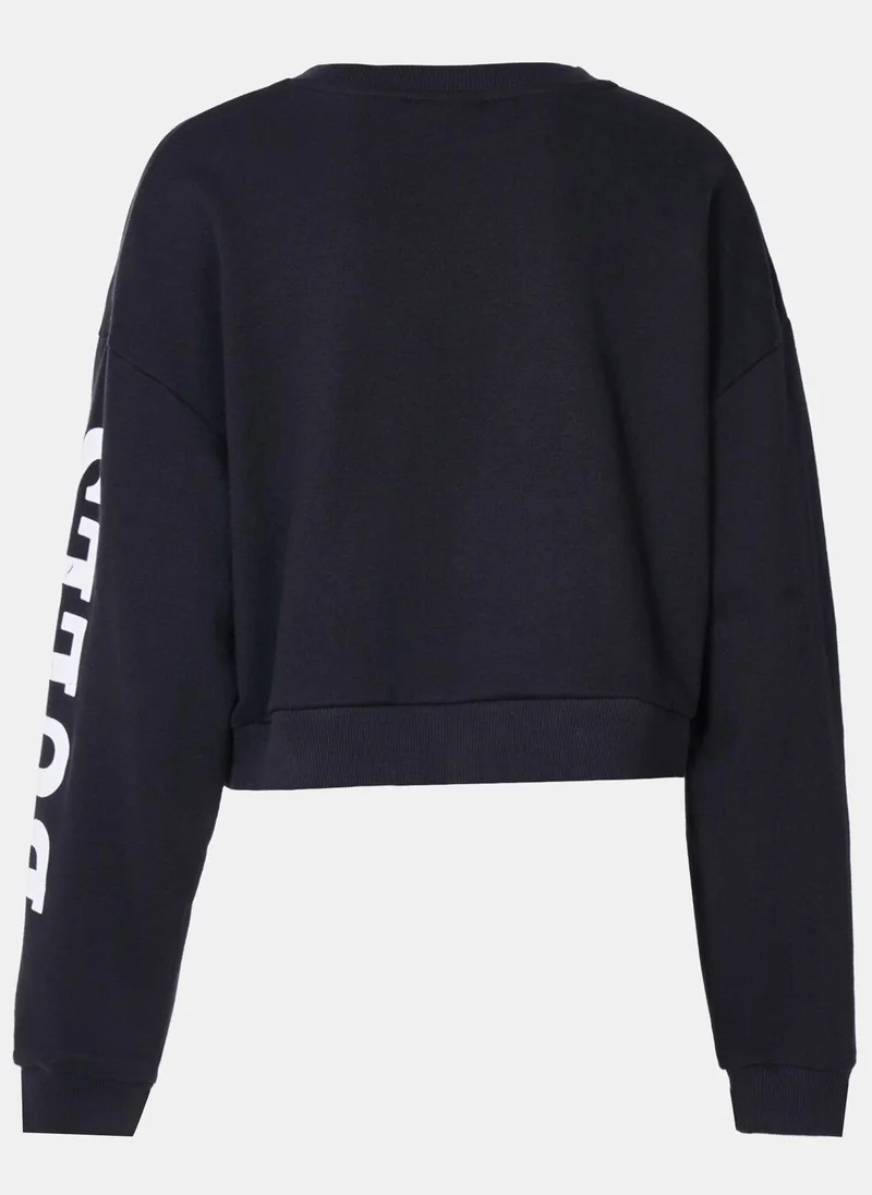 نيو ايرا Women's NBA Chicago Bulls Wordmark Sweatshirt