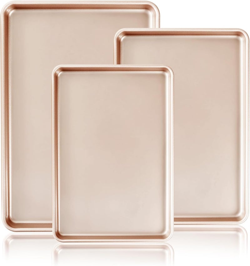 Deedro طقم صواني الخبز 3 قطع، صواني بسكويت تجارية للخبز، صواني غير لاصقة نصف/ربع/لفائف جيلي بديلة لصينية الفرن، قوية وسهلة التنظيف، ذهبية وردية - Image 1